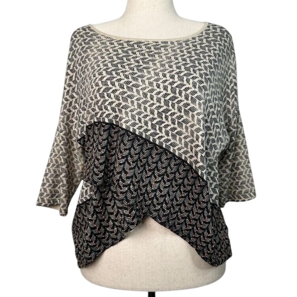 Anthropologie Brand Moth Tan/Grey Print Knit Cropped 3/4 Sleeve Sweater Top SZ M